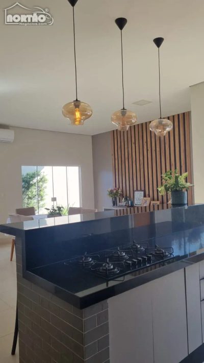 Casa, 199 m² - Foto 2