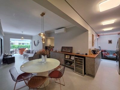 Apartamento, 3 quartos, 131 m² - Foto 2