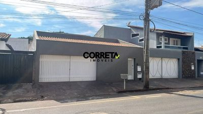 Casa, 4 quartos, 220 m² - Foto 2