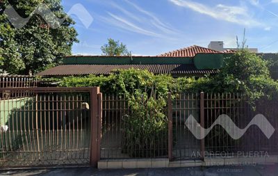 Casa, 3 quartos, 245 m² - Foto 1
