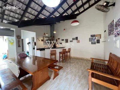 Casa, 3 quartos, 131 m² - Foto 2