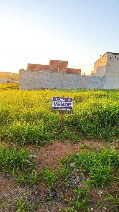 Terreno, 240 m² - Foto 1