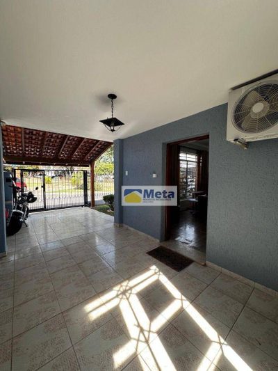 Casa, 3 quartos, 270 m² - Foto 2