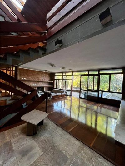 Sobrado, 3 quartos, 240 m² - Foto 4