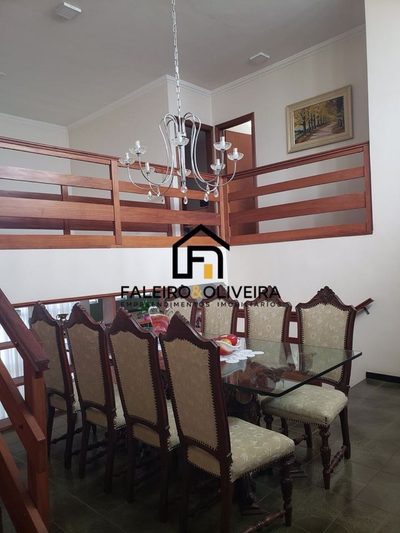 Casa, 3 quartos, 259 m² - Foto 5