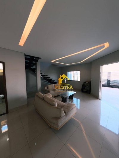 Sobrado, 4 quartos, 316 m² - Foto 2
