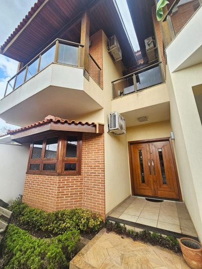 Casa, 5 quartos - Foto 1
