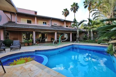 Casa, 5 quartos, 821 m² - Foto 1