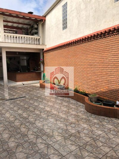 Sobrado, 3 quartos, 300 m² - Foto 1