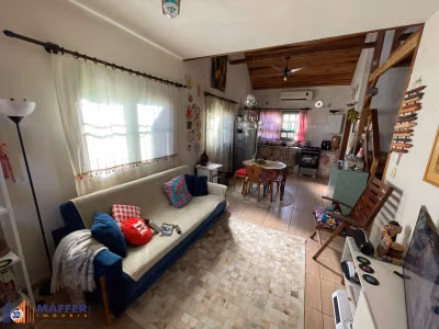 Casa, 3 quartos, 98 m² - Foto 2