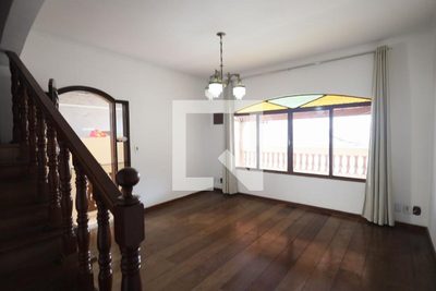 Casa, 3 quartos, 284 m² - Foto 3