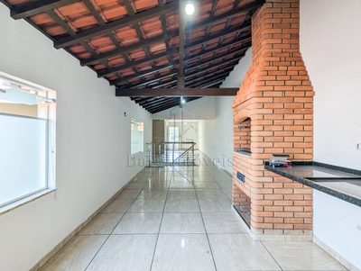 Sobrado, 3 quartos, 279 m² - Foto 1