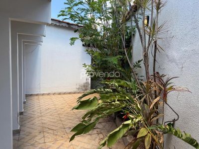 Casa, 4 quartos, 300 m² - Foto 4