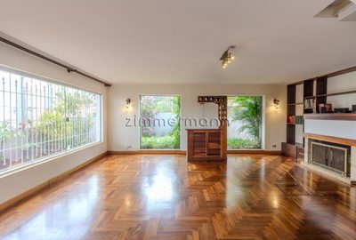 Casa, 3 quartos, 256 m² - Foto 4