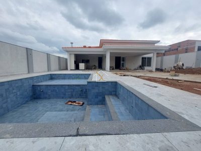 Casa, 3 quartos, 296 m² - Foto 2