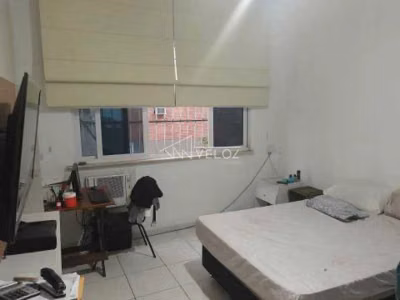 Apartamento, 1 quarto, 46 m² - Foto 1