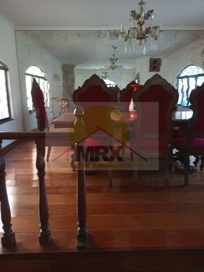 Casa, 3 quartos, 330 m² - Foto 1