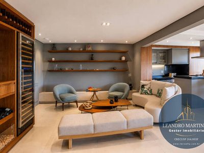 Apartamento, 3 quartos, 209 m² - Foto 2