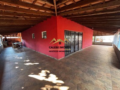 Chácara, 3 quartos, 1000 m² - Foto 1