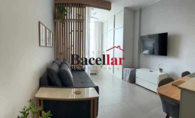 Apartamento, 1 quarto, 37 m² - Foto 1