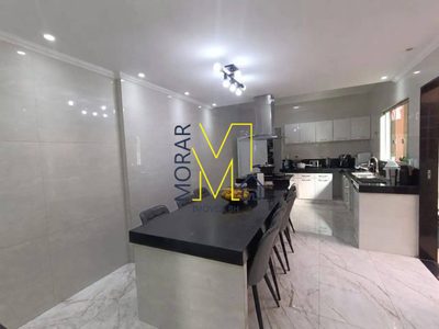 Casa, 5 quartos, 179 m² - Foto 3