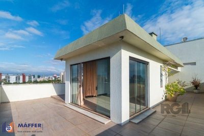 Cobertura, 3 quartos, 211 m² - Foto 1