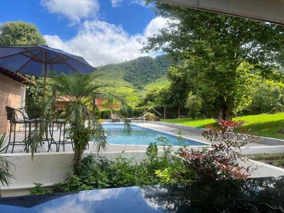 Chácara, 5 quartos, 2800 m² - Foto 1