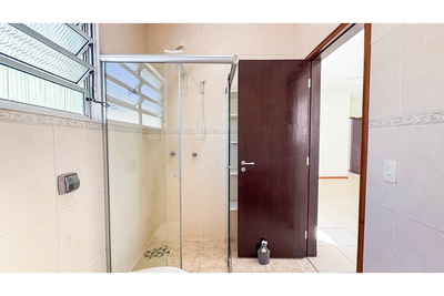 Casa, 3 quartos, 201 m² - Foto 2