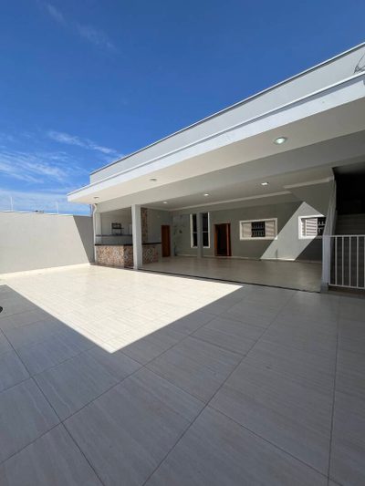 Casa, 3 quartos, 191 m² - Foto 1