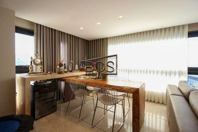 Apartamento, 4 quartos, 216 m² - Foto 4