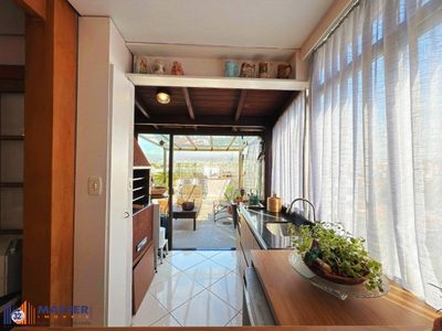 Cobertura, 3 quartos, 214 m² - Foto 5