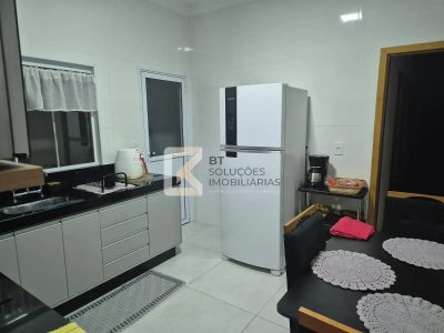 Casa, 3 quartos, 115 m² - Foto 2