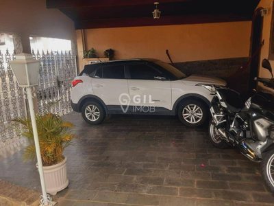 Casa, 3 quartos, 228 m² - Foto 4