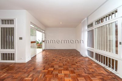 Casa, 7 quartos, 303 m² - Foto 2