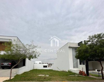 Loteamento e Condomínio, 250 m² - Foto 1