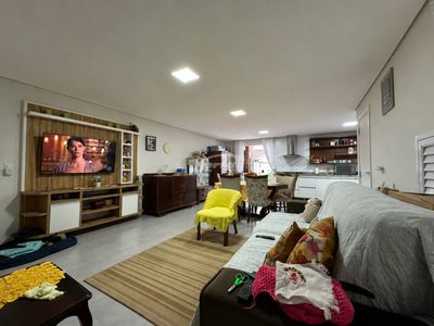 Casa, 2 quartos, 200 m² - Foto 4