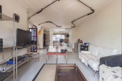 Casa, 3 quartos, 200 m² - Foto 1
