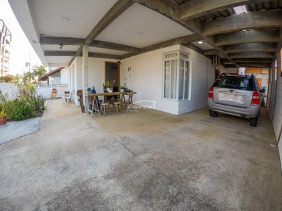 Casa, 3 quartos, 252 m² - Foto 2