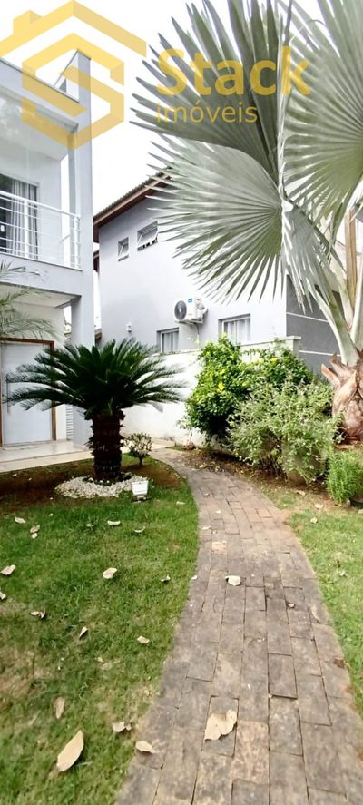 Casa, 4 quartos, 253 m² - Foto 4