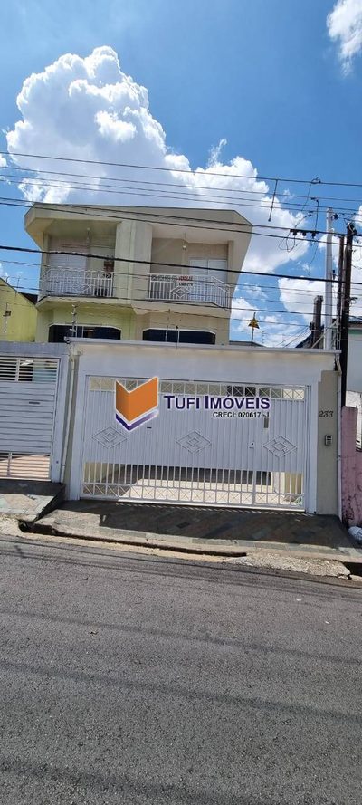 Casa, 3 quartos, 200 m² - Foto 1