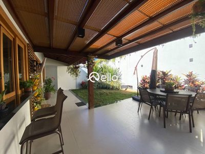 Casa, 3 quartos, 194 m² - Foto 2