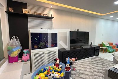 Casa, 3 quartos, 204 m² - Foto 4