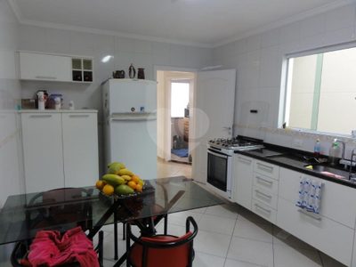 Sobrado, 3 quartos, 200 m² - Foto 3