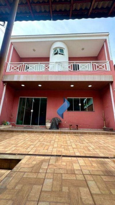 Casa, 3 quartos, 136 m² - Foto 1