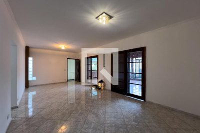 Casa, 4 quartos, 360 m² - Foto 1