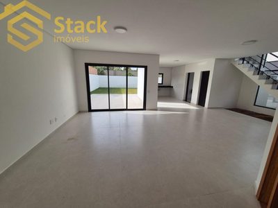 Sobrado, 3 quartos, 226 m² - Foto 2