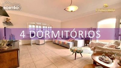 Casa, 5 quartos, 271 m² - Foto 1