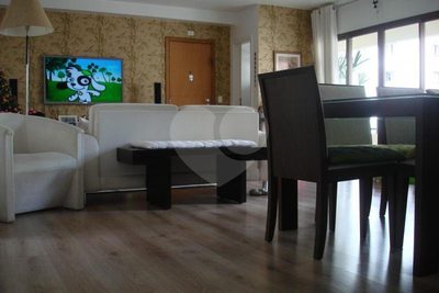 Apartamento, 3 quartos, 131 m² - Foto 3