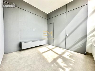Casa, 1 quarto, 203 m² - Foto 3