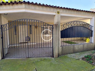 Casa, 3 quartos, 300 m² - Foto 1
